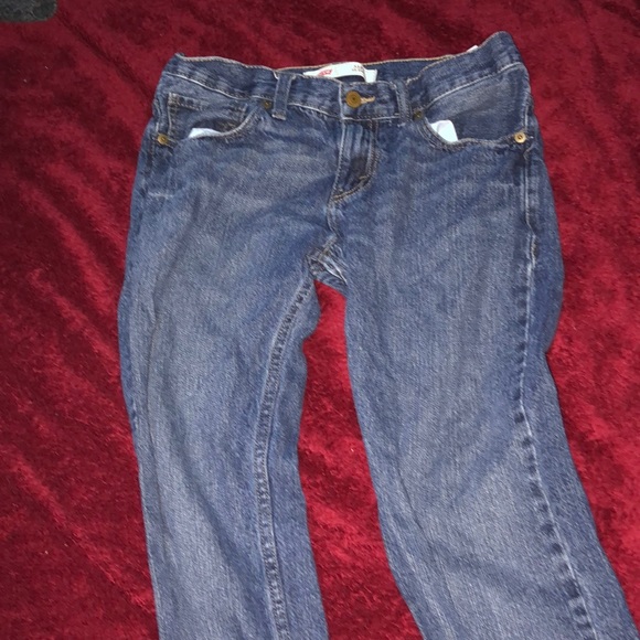 Levis blue jeans 🚶🏻 - Picture 2 of 7